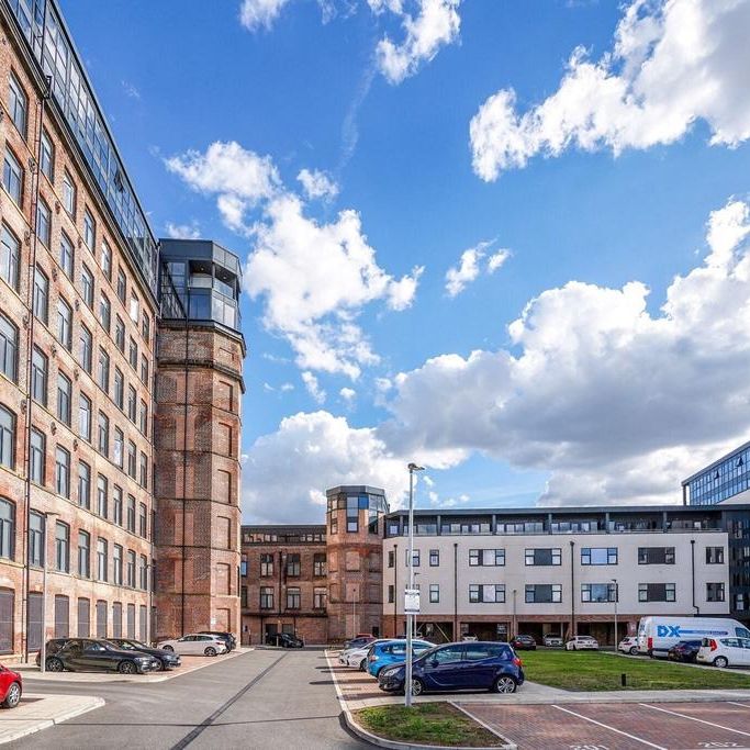 3 bedroom flat to rent - Photo 1