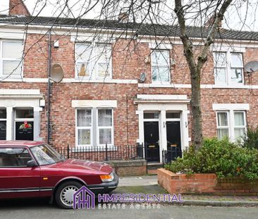 3 bedroom flat to rent - Photo 3