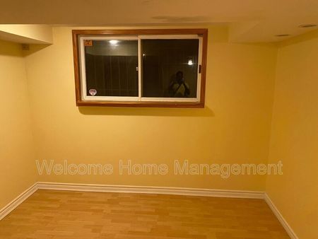 $1,600 / 2 br / 1 ba / SPACIOUS and INVITING Apartment in St. Catharines - Photo 4