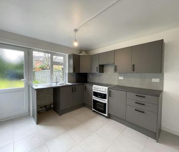 2 bedroom property to rent - Photo 3