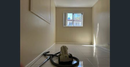 3 bedrooms house in Busby - Photo 2