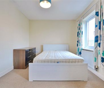 6 bedroom semi-detached house to rent - Photo 4