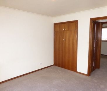 2/62 Joffre Street, Mowbray - Photo 5