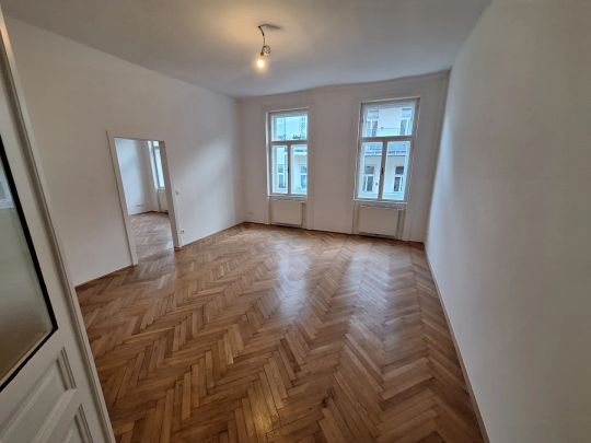 sehr zentral und ruhig gelegen mit Balkon - Stilaltbau Weyringergasse - unbefristet - Photo 1