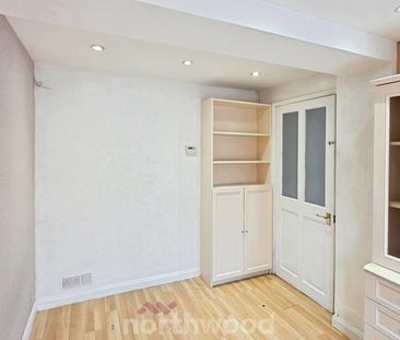 4 bedroom detached house to rent - Photo 5