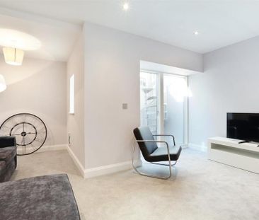 4 bedroom townhouse to rent - Photo 2