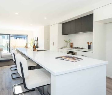 Brand New Modern Family Home – Be the First to Move In! - Photo 4