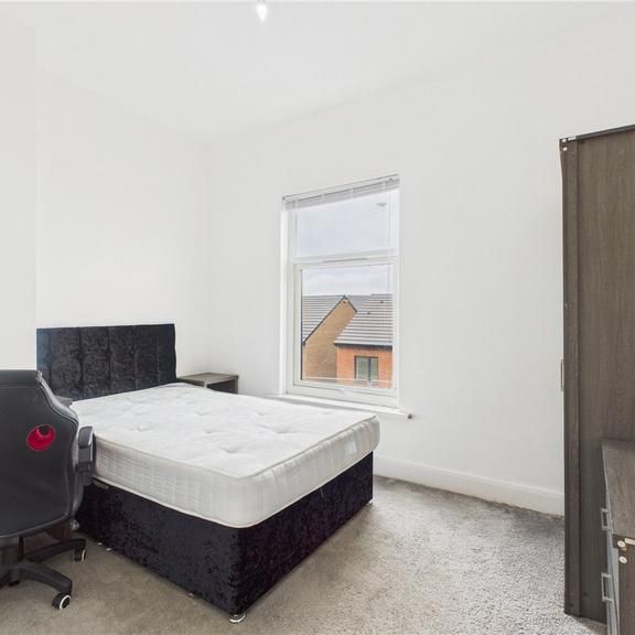 2 bedroom house to rent - Photo 1