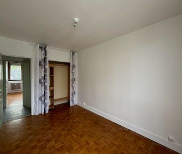 Location Appartement 4 pièces 89m² - Photo 4