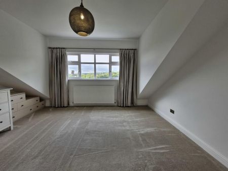4 bedroom terraced house to rent - Photo 3