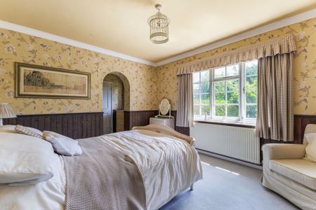 5 bedroom detached house to rent - Photo 4