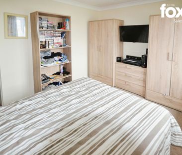 2 bed terraced house to rent in Heather Close, Bournemouth, Dorset,... - Photo 6