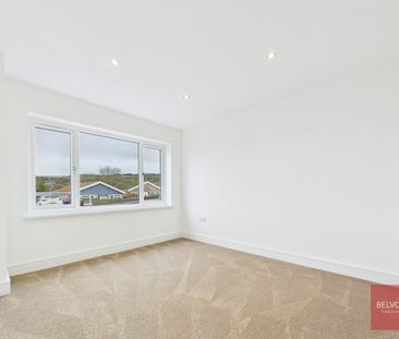 Bungalow to rent on - Photo 4