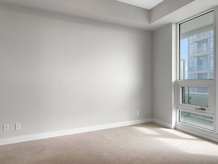 For Lease - 2221 Yonge Street Unit# 1906, Toronto, Ontario - Photo 3