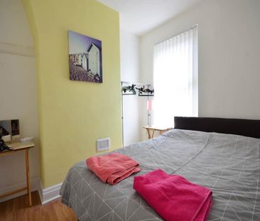 2 bedroom house share to rent - Photo 4