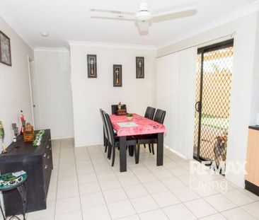Modern Family Home in Cul-de-Sac - Photo 2