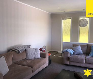 Family home 4 bedrooms on Glengarry Road - Photo 3