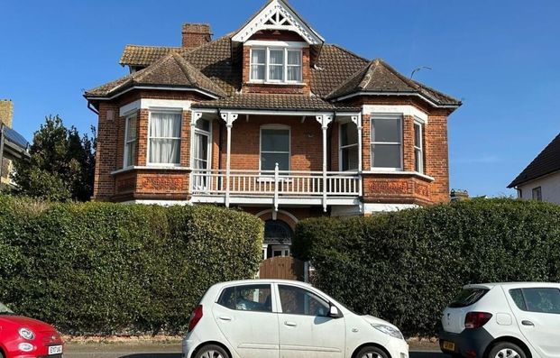 2 bedroom flat to rent - Photo 1