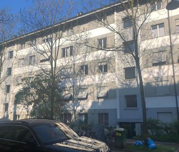 In the middle of the city, in the middle of life - Foto 5