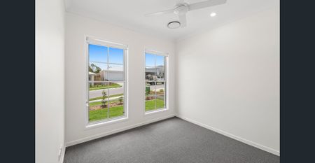 BRAND NEW PREMIUM AND SPACIOUS 4 BEDROOM HOME WITH DUCTED COOLING IN THE HEART OF GREENBANK NOW AVAILABLE!! - Photo 5