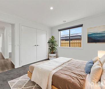 5 Newcastle Road, Rockbank VIC 3335 - House For Rent | Domain - Photo 4