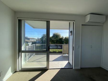7/126 Nursery Road, Phillipstown - Photo 2