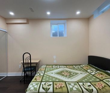 For Lease - 90 Mountainside Crescent Unit# Basement, Whitby, Ontario - Photo 5