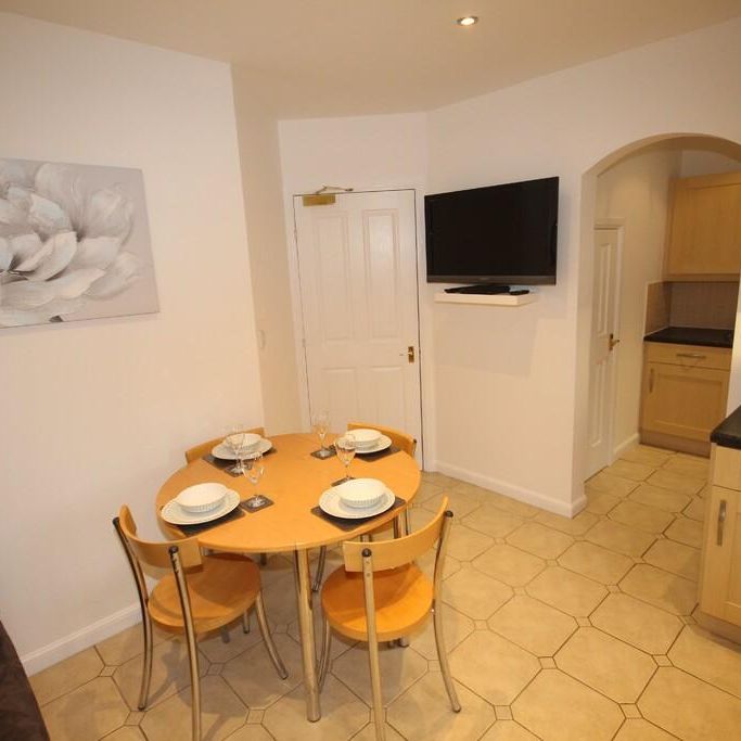 1 bedroom in a house share to rent - Photo 1