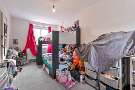 2 bedroom maisonette to rent - Photo 4