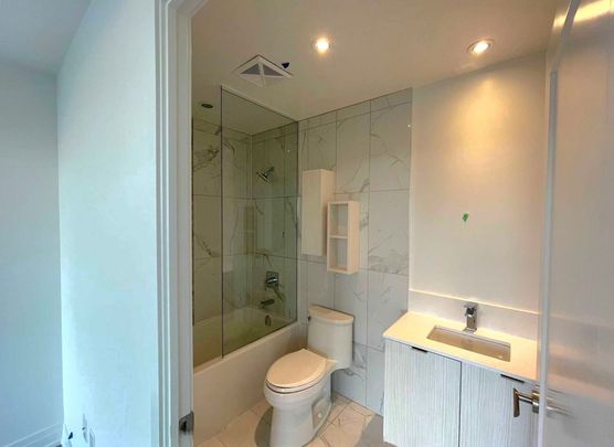 For Lease - 99 Broadway Avenue Unit# 3410 Nt, Toronto, Ontario - Photo 1