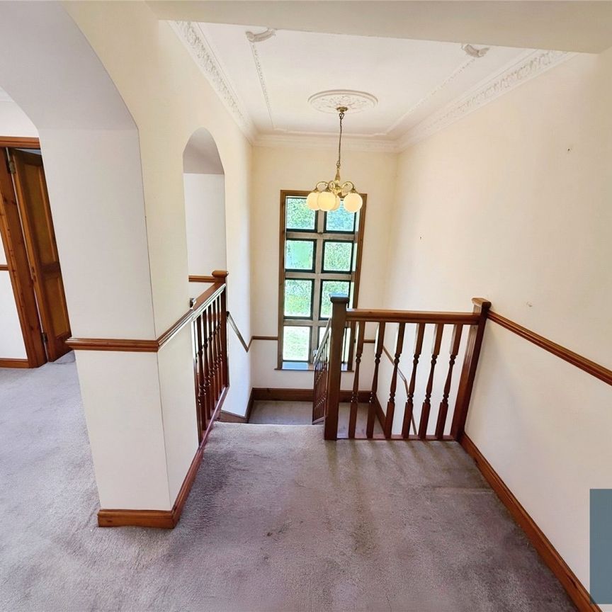 Birkby Road, Birkby, Huddersfield, West Yorkshire, HD2 - Photo 1