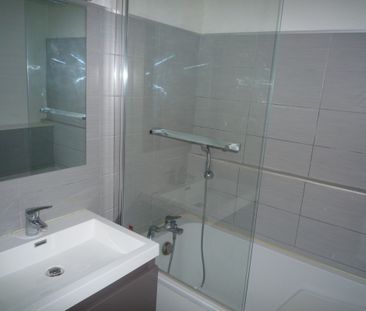 Appartement à louer 2 pièces - Photo 2