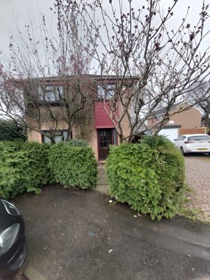 4 bedroom detached house to rent - Photo 1