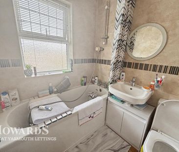 3 bedroom semi-detached house to rent - Photo 6