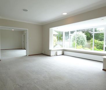 4 bedroom detached bungalow to rent - Photo 5