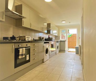 Bath Road, Hounslow - Photo 4