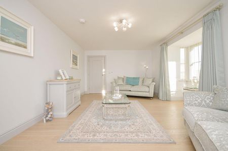 3 bedroom detached house to rent - Photo 3