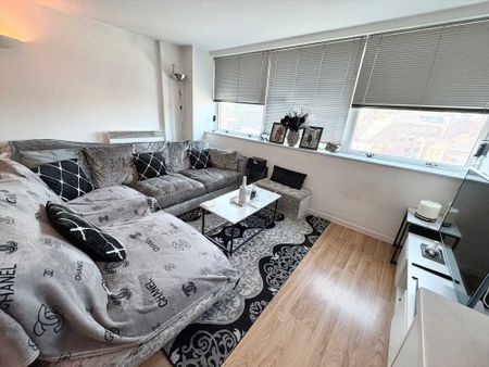Marco Island, City Centre, Nottingham - Photo 4
