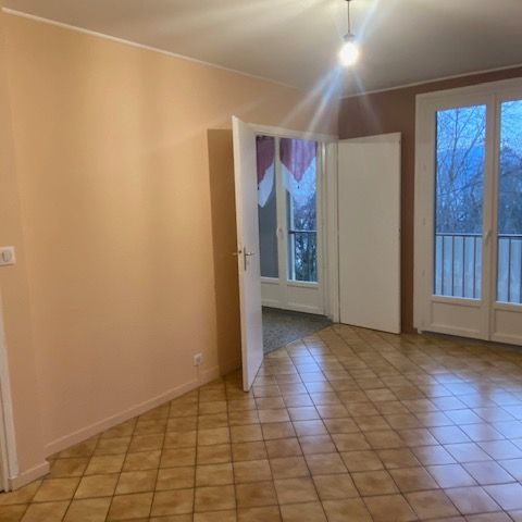 Location Appartement 3 pièces 56m² AIX LES BAINS 73100 - Photo 1