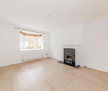 3 bedroom semi-detached house to rent - Photo 2