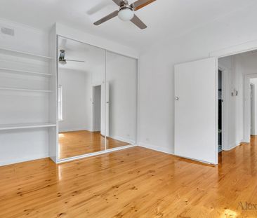 Spacious 2 bedroom unit in small group - Photo 2