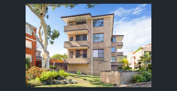 Modern 2 bedroom Cronulla apartment - Photo 1