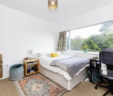 Modern Sharers Apartment - Photo 4