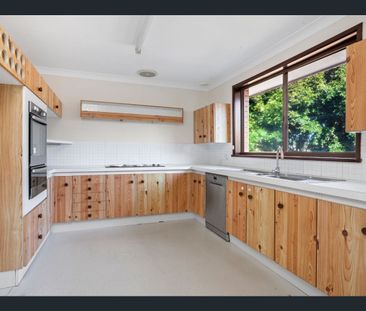Large Family Home - Photo 3