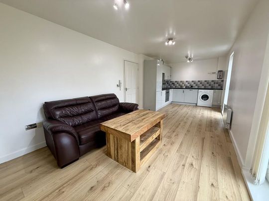 2 bedroom apartment to rent - Photo 1