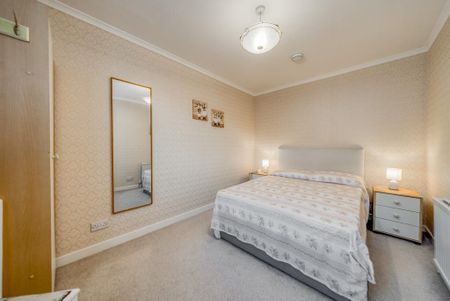 2 bedroom duplex to rent - Photo 4