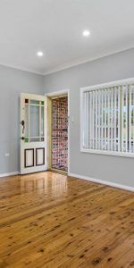 HOUSE ON LEVEL BLOCK! - Photo 4