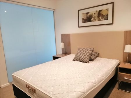 2913/618 Lonsdale Street - Photo 3