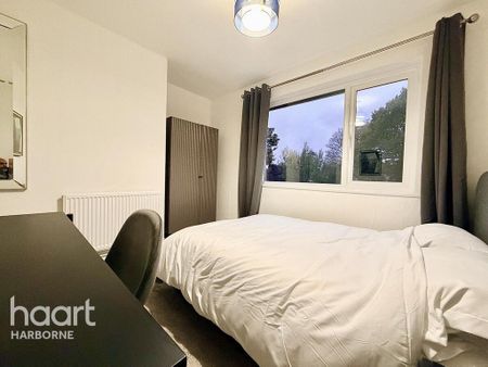 4 bedroom terraced house to rent - Photo 4