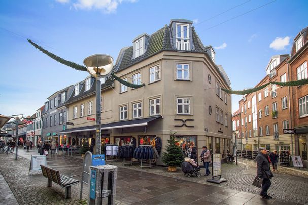 ÅBENT HUS – Lejlighed i 2 plan i centrum af Aalborg - Photo 1